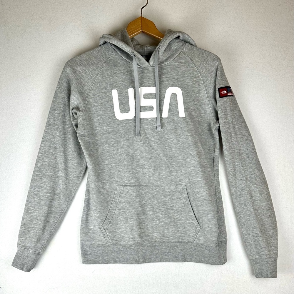 The North Face USA Pullover Hoodie Sweatshirt Americana
